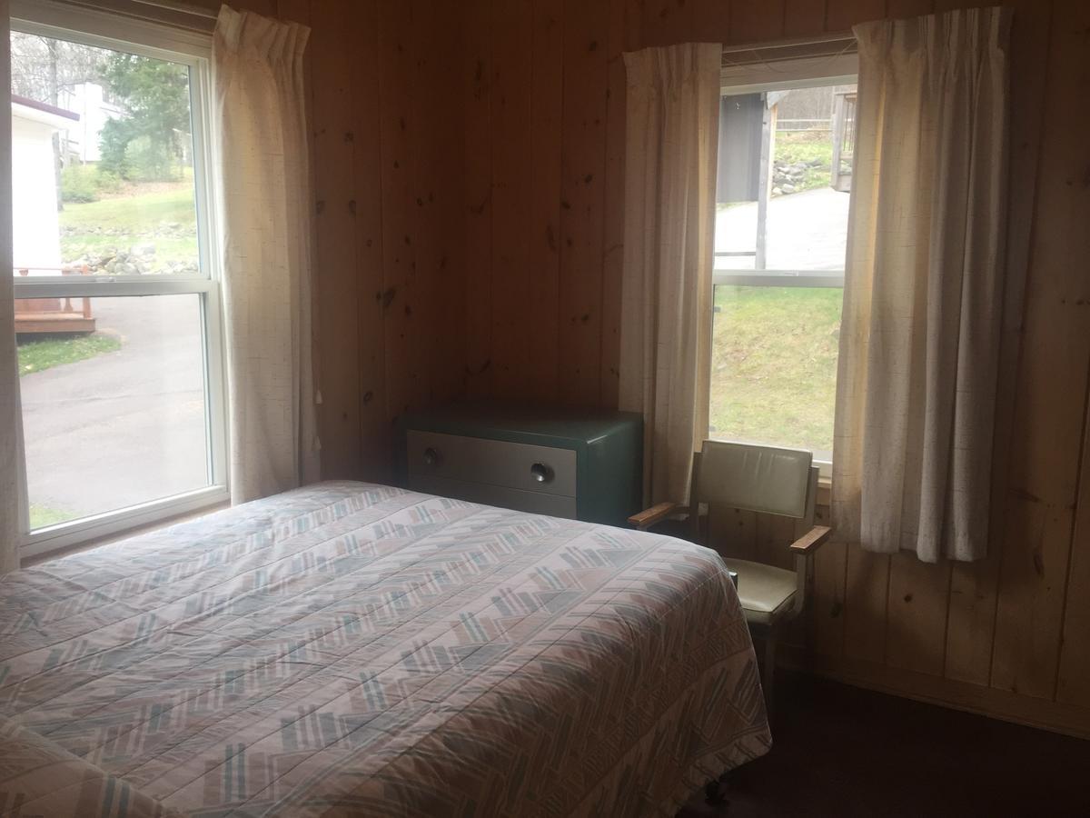 Thunder Bay Resort Llc. Phelps Ngoại thất bức ảnh